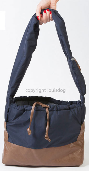 ̃L[obO CXhbO Yolo Sling Bag lCr[ LouisDog