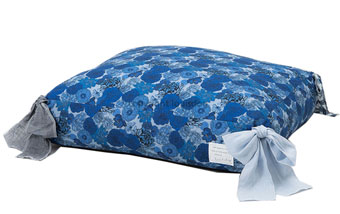 ̃xbh CXhbO Egyptian Cotton Cushion Blue Flowers Louisdog